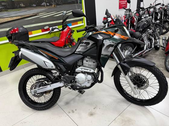 HONDA XRE 300 ADVENTURE HONDA XRE 300 ADVENTURE